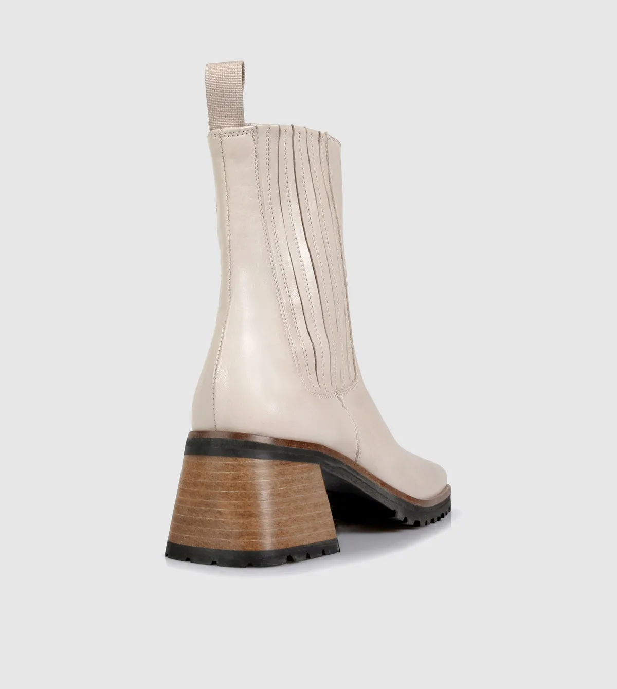 Elexi Short Boots by Beau Coops