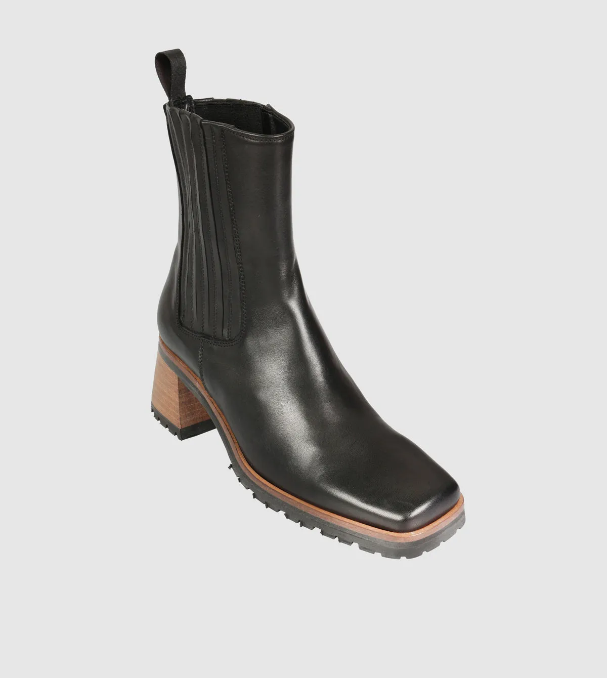 Elexi Short Boots by Beau Coops