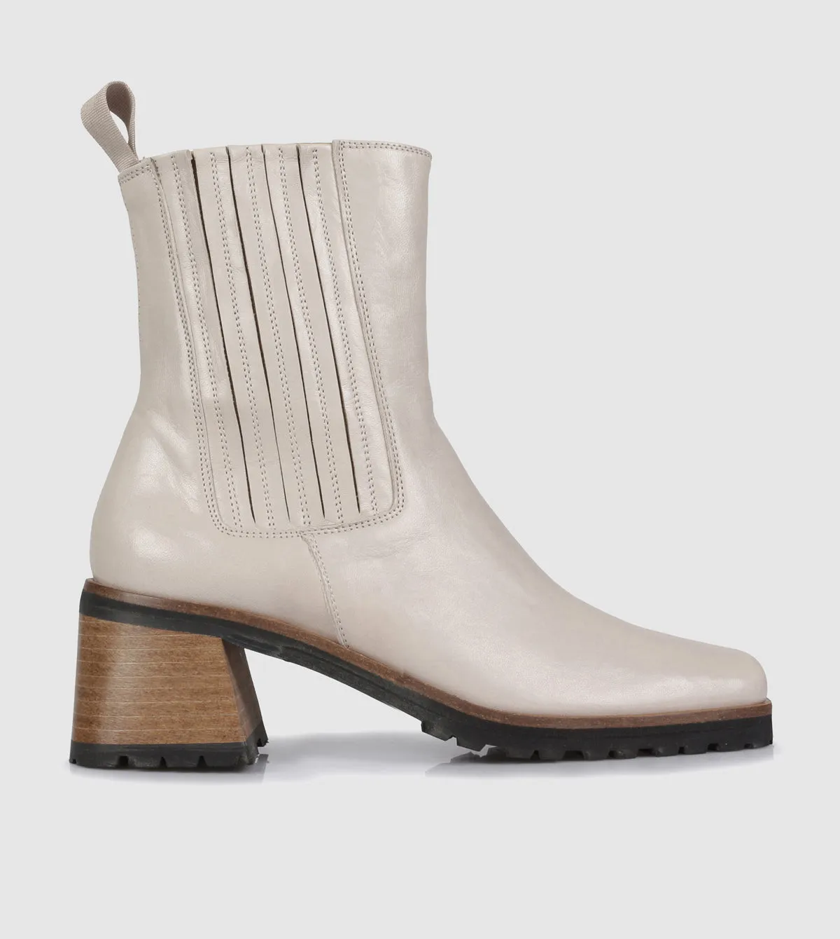 Elexi Short Boots by Beau Coops