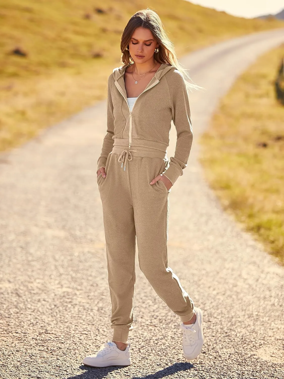 MASCOMODA 2 Piece Outfits for Women Fall 2023 Casual Lounge Sets Hoodie Full Zip Sweatshirt and Long Sweatpants with Pockets