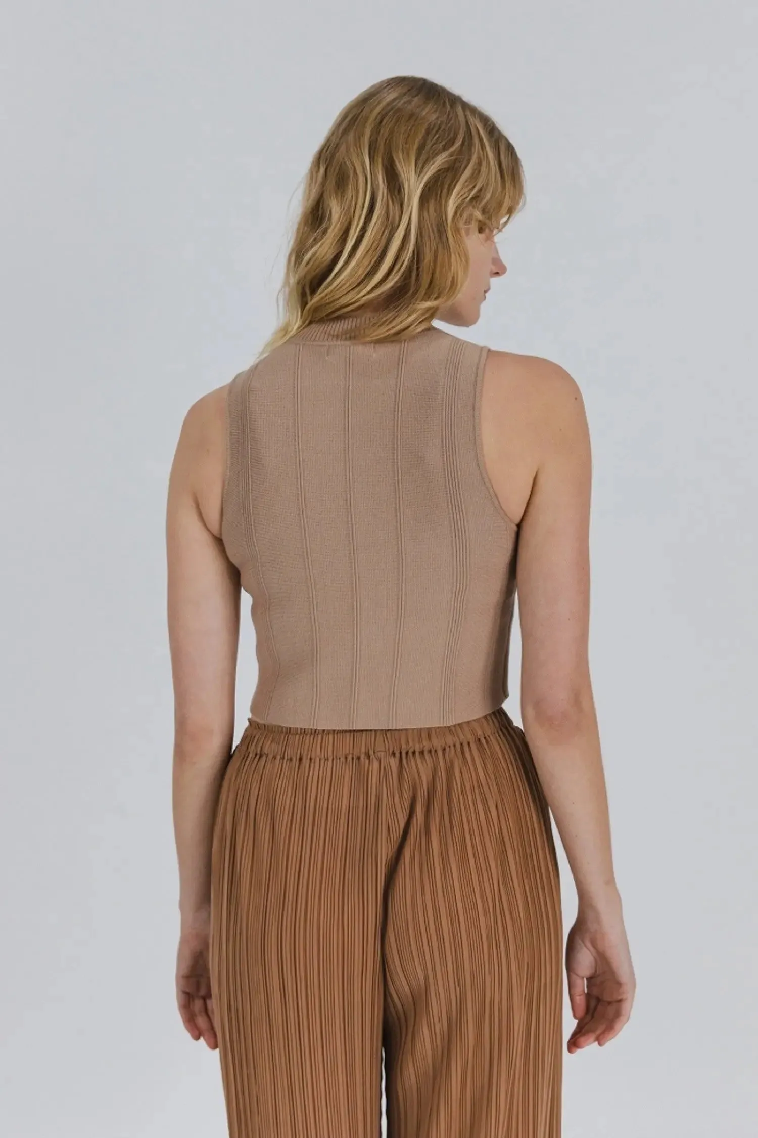 The Farrah Top