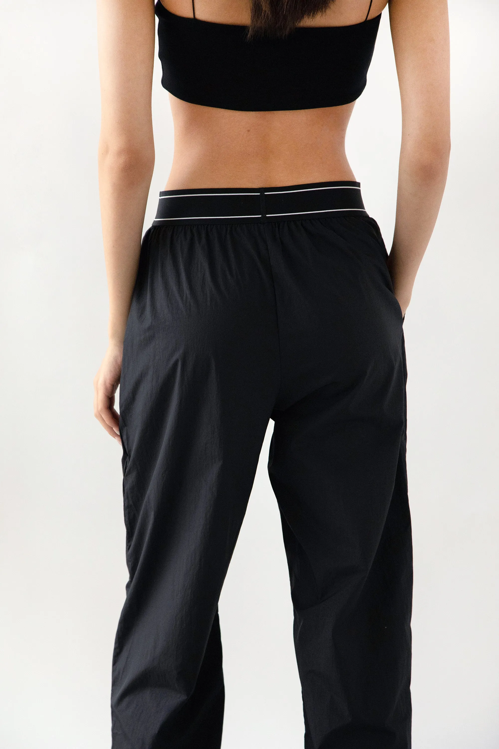 TRACK PANT