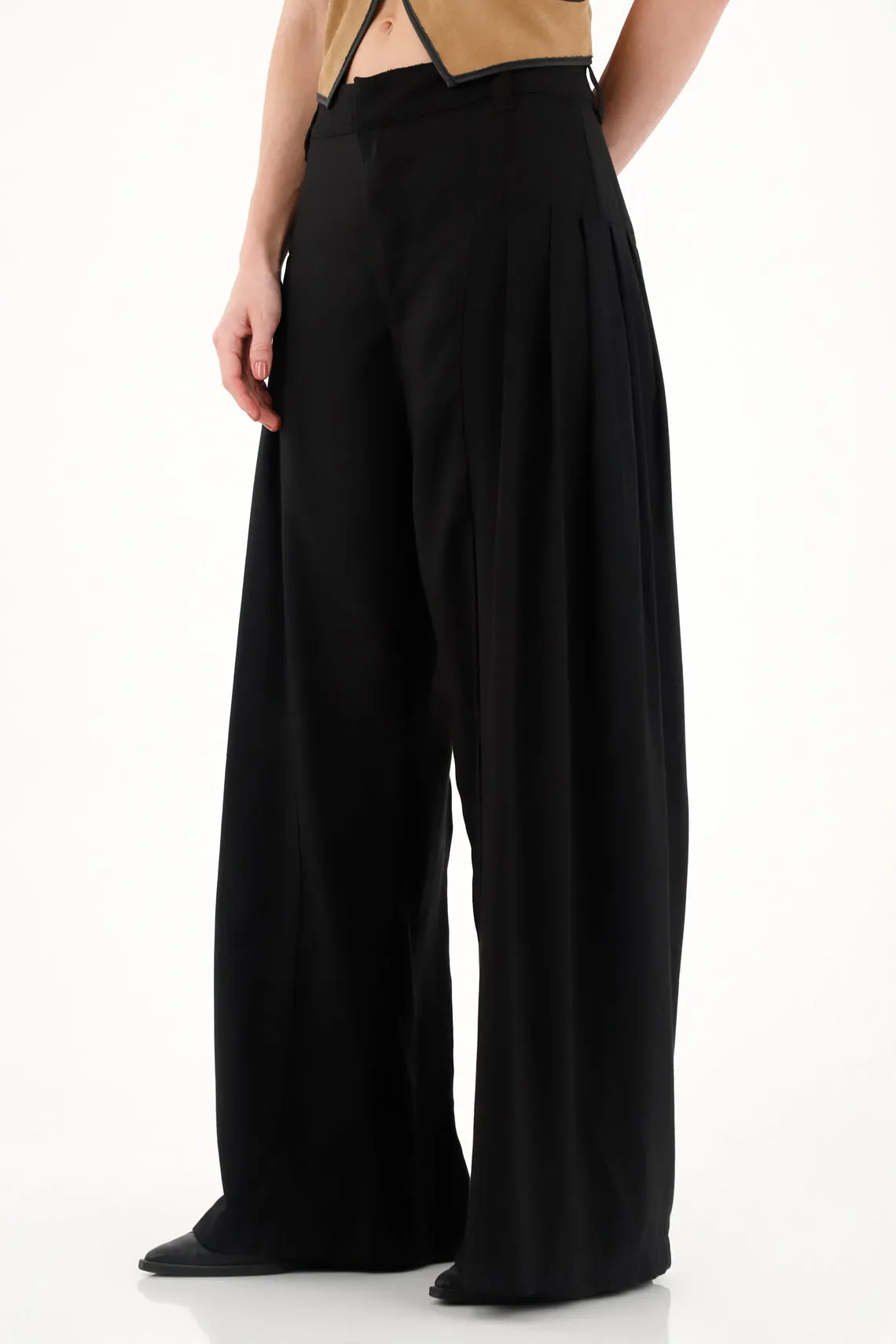 Women's Black Wide Leg Trousers with Pleats